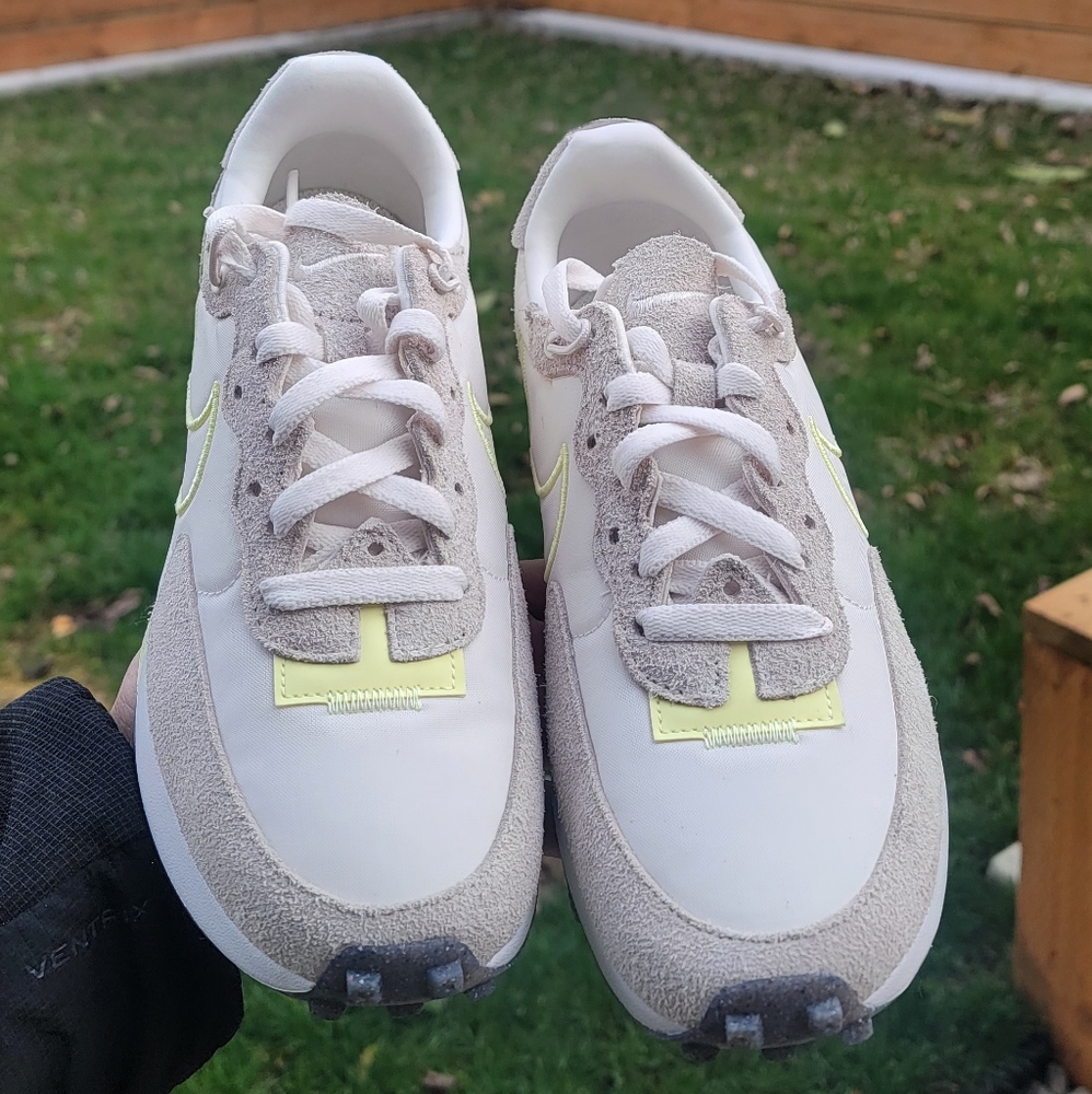 New women's Nike react fontanka waffle - Picture 2 of 5